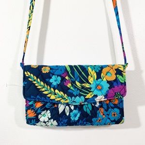 Vera Bradley crossbody wallet purse blue floral
